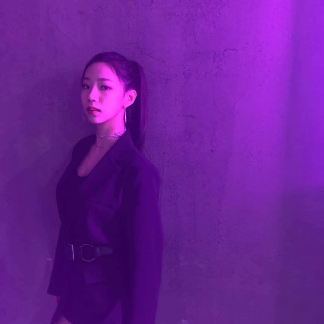 宇宙少女さんのインスタグラム写真 - (宇宙少女Instagram)「M2 Dance the X - teaser 여름 우정~~~드디어 제 티져도 공개 됐어요♥️ 지금 보러가기!!!! https://youtu.be/ub9nIAR-htg #우주스타그램 #우주소녀 #여름」5月10日 17時20分 - wjsn_cosmic