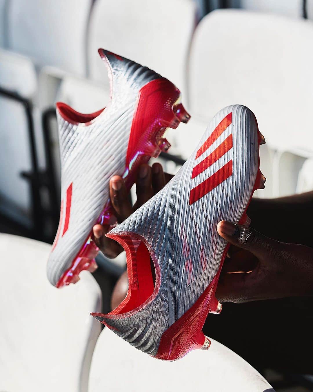adidas Footballさんのインスタグラム写真 - (adidas FootballInstagram)「Fast. Introducing the new #X19+, exclusively available now through adidas and select retail partners. #DareToCreate . Tap to Shop 👆 . #Football #Soccer #adidasFootball」5月10日 17時30分 - adidasfootball
