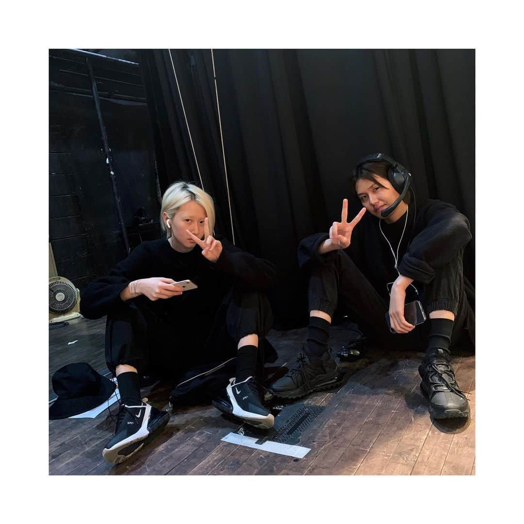 EZさんのインスタグラム写真 - (EZInstagram)「거의 영화감독」5月10日 17時51分 - ez_ez_ez_