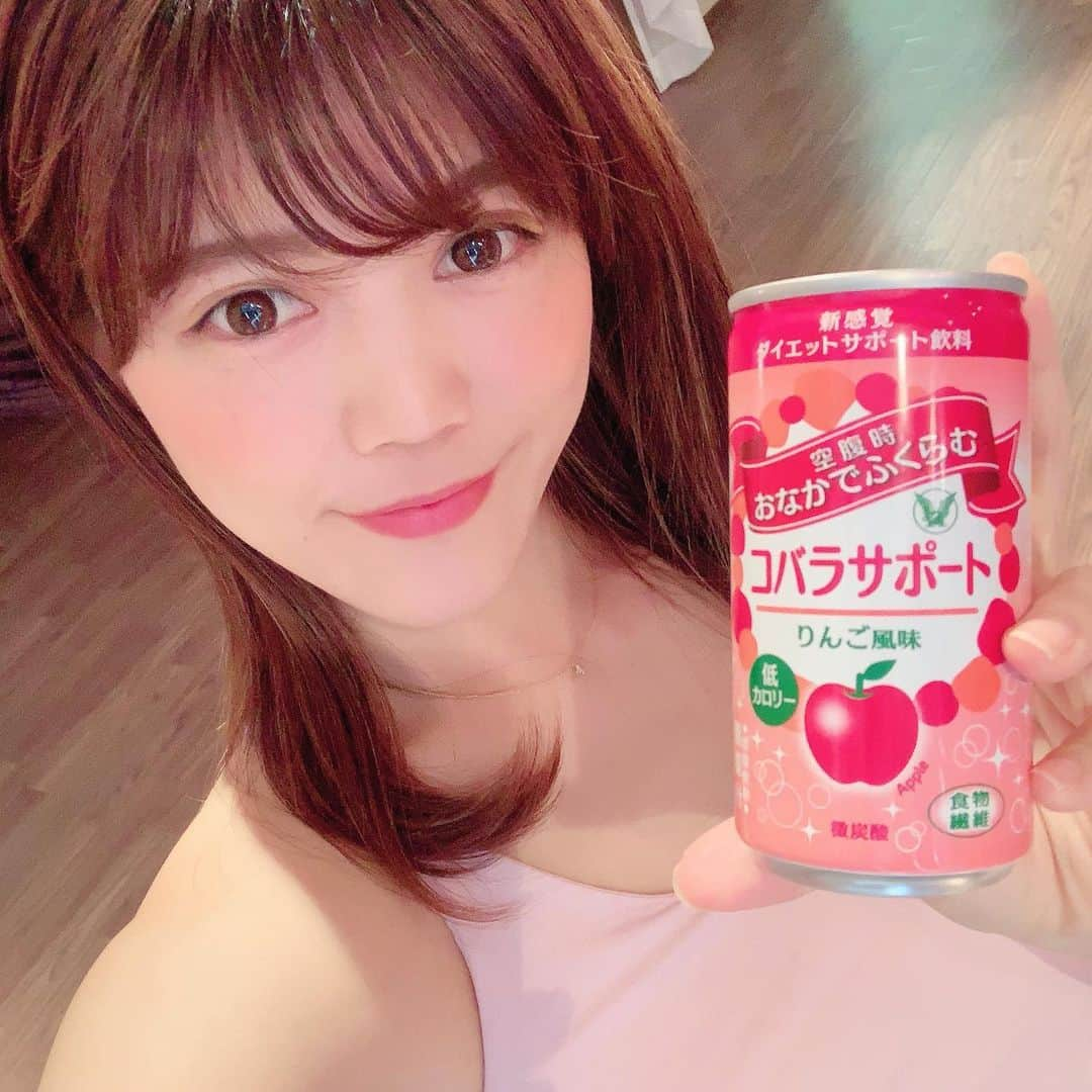 上坂由莉さんのインスタグラム写真 - (上坂由莉Instagram)「. . 長いGWも終わりましたね❣️ この１週間は身体が重く怠く感じた方も 多かったのでは？😖 私もその１人、、、🤭 帰省先の関西でもレッスンはしてましたが ずーっと食べてたので身体が重いです🐷 . そろそろ絞りにかかろうと週明けの 5月13日(月)から5月26日(日)まで FiNCアプリユーザーと一緒に コバラサポートダイエットチャレンジを開始💪 . みんなで励まし合いながら無理はしすぎず健康的に👩 コバラサポートを取り入れながら 食事と運動にも気を配り頑張ろうと思います❤️ FiNCアプリのタイムラインも是非チェックしてね👌 . #FiNCアンバサダー #コバラサポート #ダイエットチャレンジ #トレーニング #ヨガ #健康 #PR #beauty #diet #training #yoga」5月10日 18時29分 - yuri_yoga.727