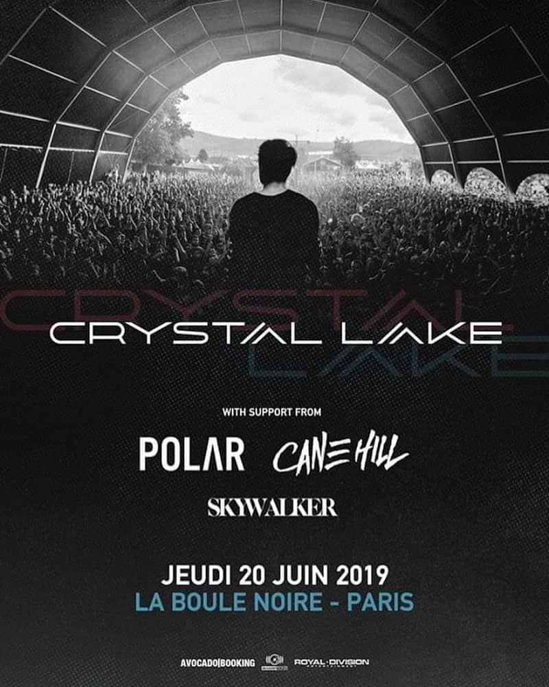 Crystal Lakeさんのインスタグラム写真 - (Crystal LakeInstagram)「🇫🇷 Paris, you have a very special place in our hearts. We are excited to be back this summer for a headline show at Boule Noire on 20th June, with special guests Polar, Cane Hill and Skywalker! <3  WHO IS COMING?  Tickets are selling fast: http://smarturl.it/CrystalLake-Paris19  #CrystalLake #Helix #HelixTour」5月10日 18時35分 - crystallake777