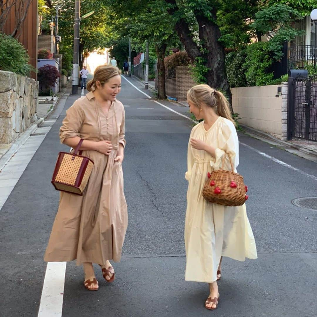 森田えりかさんのインスタグラム写真 - (森田えりかInstagram)「LUDLOW sisters 👯  Morita sisters 👯  #sisters #ludlow #fashion #style #tokyo #japan ハートのカゴは大きいサイズです(一つ前に載せたのは小さいサイズです。サイズは3カラー全て2サイズあります)」5月10日 18時47分 - erikaricottamelon