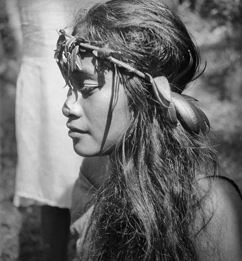 Meganさんのインスタグラム写真 - (MeganInstagram)「Tahitian beauty 〰 Pierre Verger 🌿 #pierreverger #tahiti #natural beauty」5月10日 19時02分 - zanzan_domus