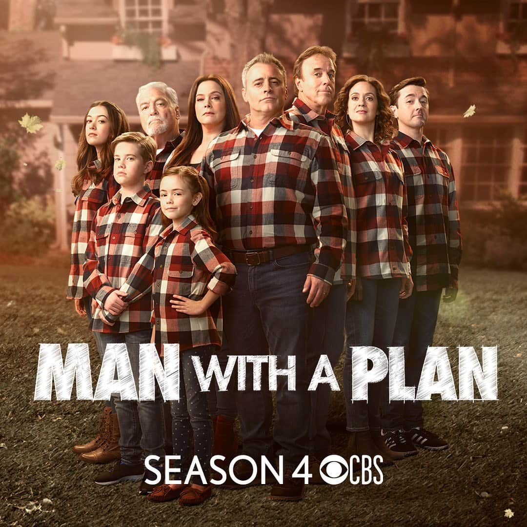 CBSさんのインスタグラム写真 - (CBSInstagram)「Announcement! #ManWithAPlan has officially been renewed for Season 4! 🎉」5月11日 4時46分 - cbstv