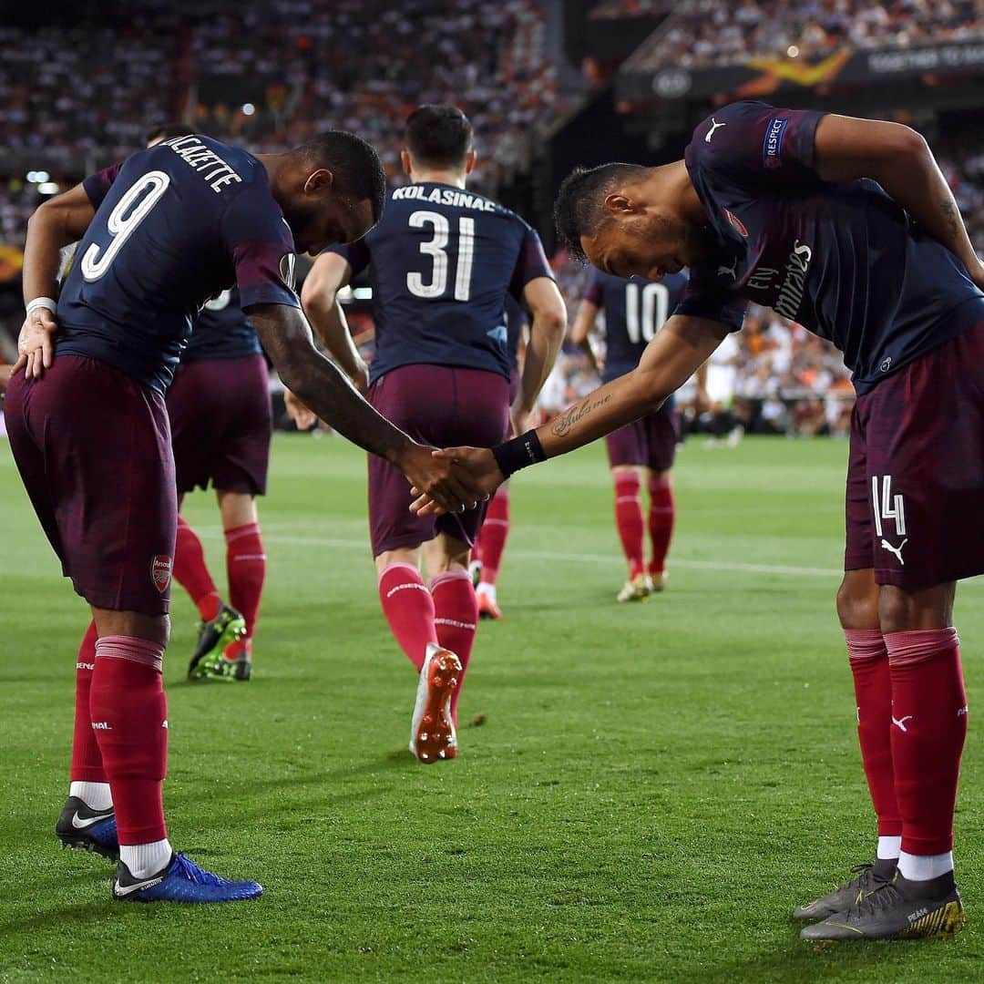 サッカーキングさんのインスタグラム写真 - (サッカーキングInstagram)「. A(ubameyang) to (laca)Z(ette) （2019.05.09） . 📷Photo by Alex Caparros/Getty Images . #AtoZ #オーバメヤン #Aubameyang #PierreEmerickAubameyang #ラカゼット #Lacazette #AlexandreLacazette #アーセナル #Arsenal #AFC #COYG #ヨーロッパリーグ #EuropaLeague #UEL #football #サッカーキング  #⚽️ #サッカー」5月10日 21時19分 - soccerkingjp