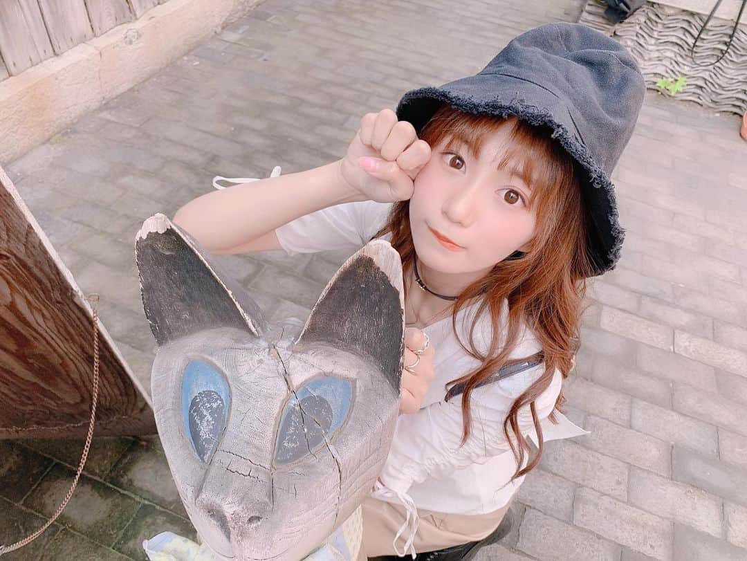 星名美怜さんのインスタグラム写真 - (星名美怜Instagram)「♥♥♥ ㅤㅤㅤ . ㅤㅤㅤ あれ、、。﻿ ㅤㅤㅤ もか、、？(違います。笑﻿ ﻿ ㅤㅤㅤ #北浜alley ㅤㅤㅤ . ㅤㅤㅤ #mireinsta ㅤㅤㅤ ㅤㅤㅤ #香川旅行 #香川観光 #香川カフェ #高松カフェ #kagawa #japantravel #kagawacafe #instagood #instatravel #me #meow #neko ㅤㅤㅤ #고양이 #고양이그램ㅤㅤㅤ」5月10日 21時27分 - hoshina_mirei_official