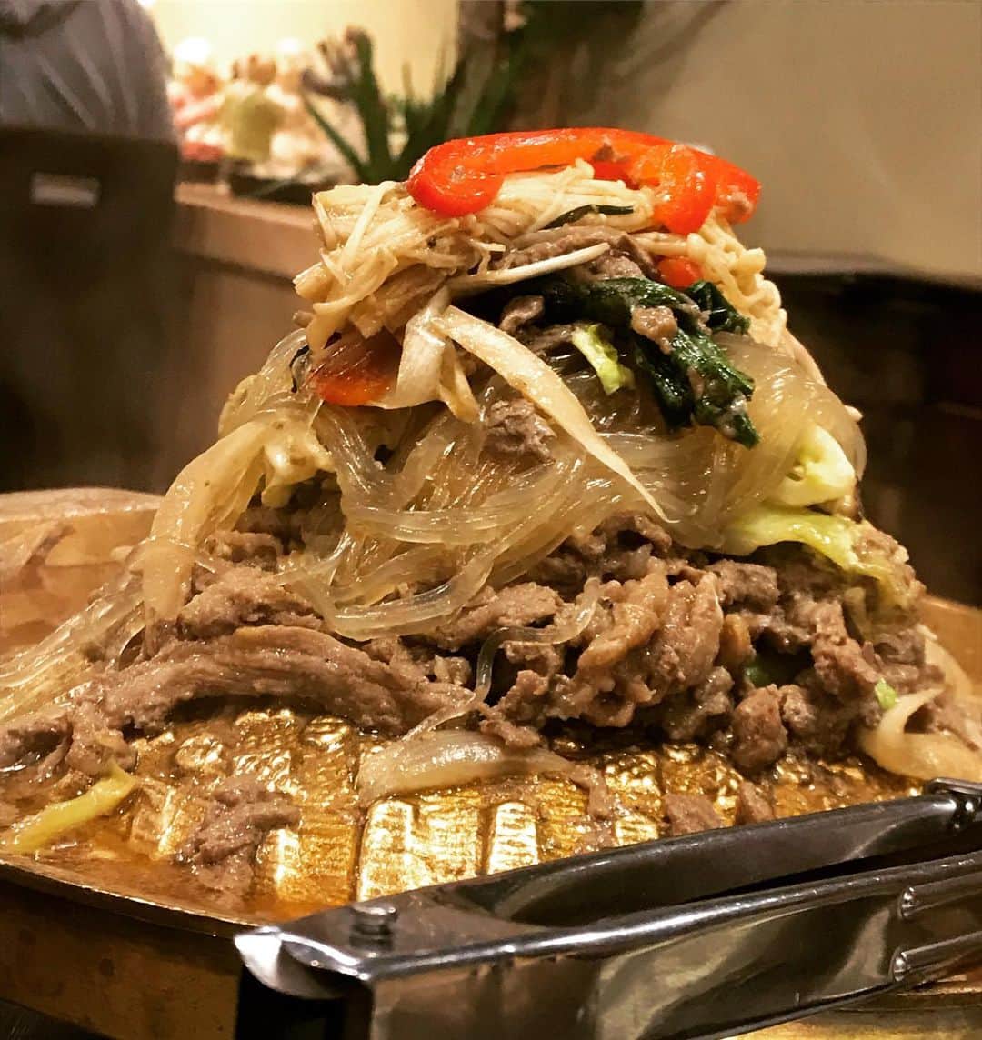 二ノ宮知子さんのインスタグラム写真 - (二ノ宮知子Instagram)「仕事無事終わった！！ 韓国料理屋さんで打ち上げておやすみなさい！！」5月10日 22時10分 - tomokoninomiyaa