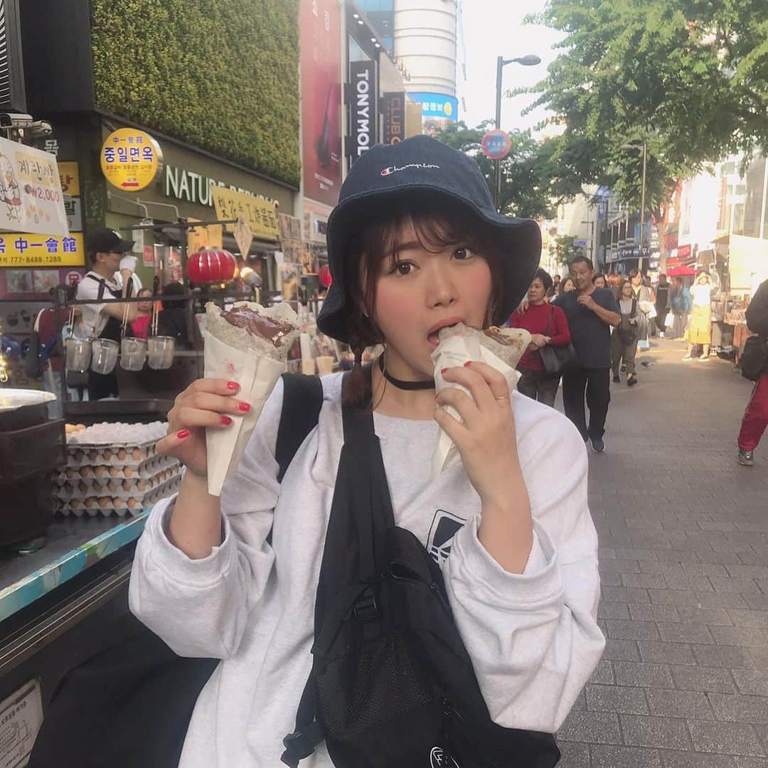 山内鈴蘭さんのインスタグラム写真 - (山内鈴蘭Instagram)「実はね、韓国に来てます🇰🇷 食べて買い物して食べて買い物して← ほんと幸せ😊♥️♥️♥️ #韓国 #韓国ファッション #韓国コスメ #屋台 #明洞 #弘大 #東大門 #패션 #좋아 #🇰🇷」5月10日 22時15分 - xxsuzuranxx