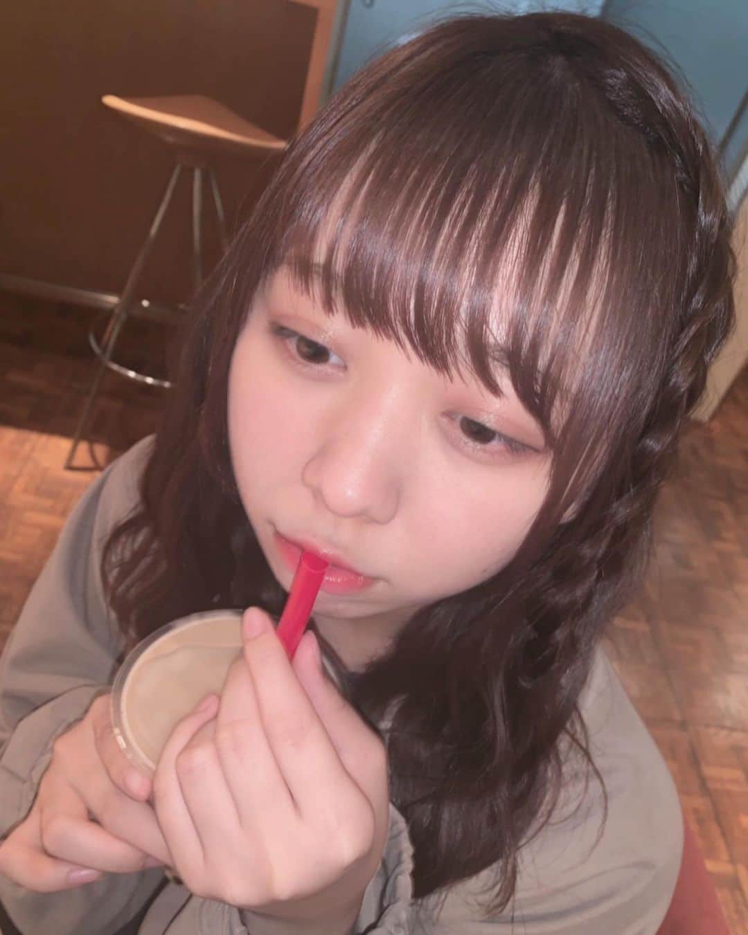 松田美里さんのインスタグラム写真 - (松田美里Instagram)「前髪薄くしたのどう？メイクは薄い」5月10日 22時49分 - miri_matsuda