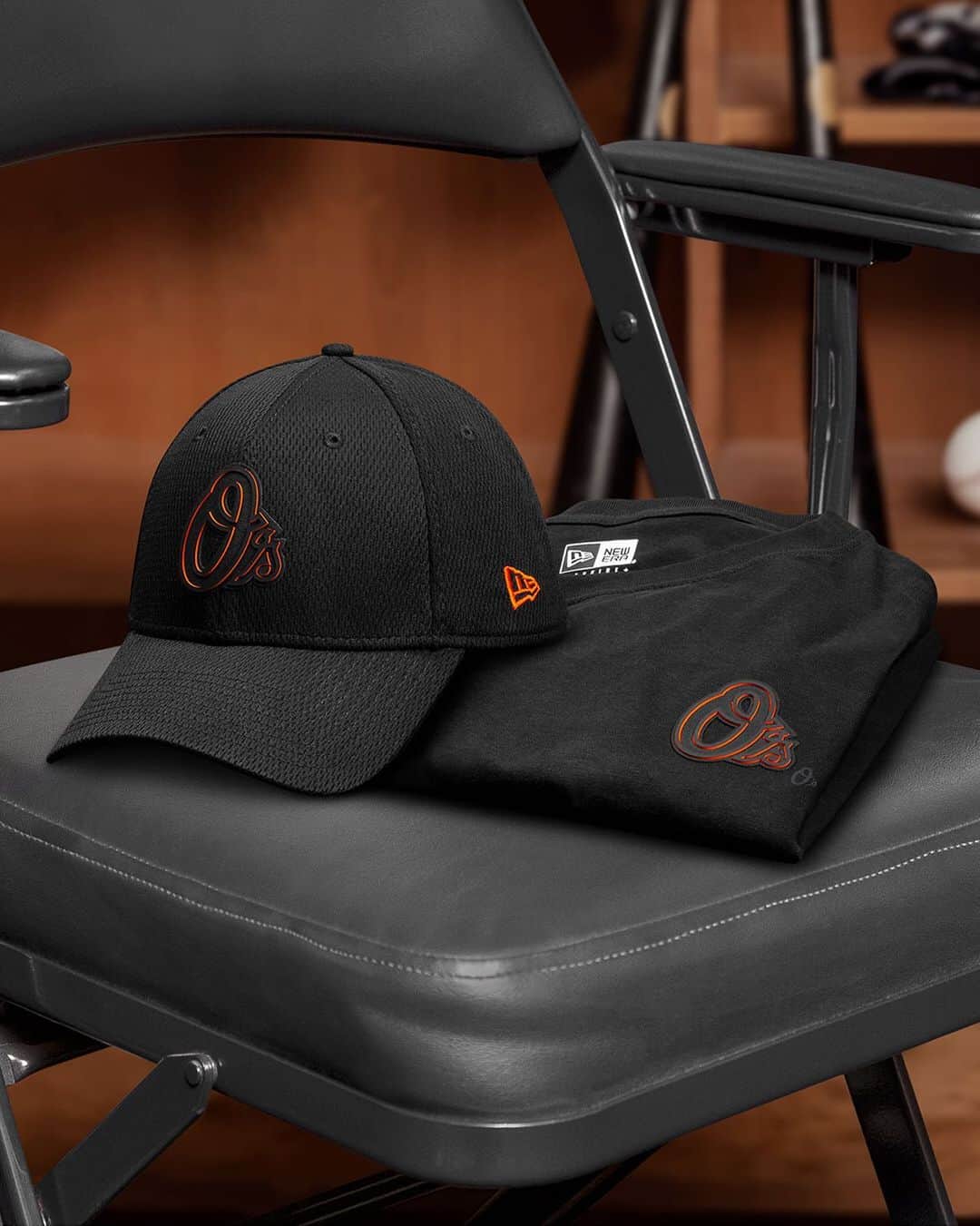 ニューエラ・キャップのインスタグラム：「Bring it all together. MLB Clubhouse logos now available on #NewEraCap apparel. Shop select teams at neweracap.com」