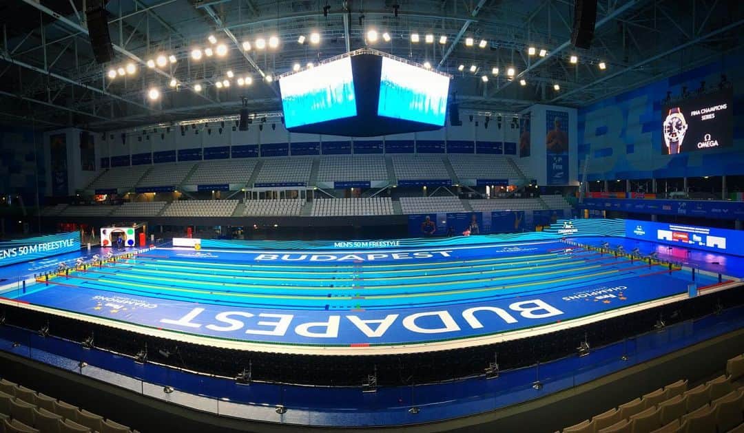 リアム・タンコックさんのインスタグラム写真 - (リアム・タンコックInstagram)「The pool here in Budapest is looking pretty amazing! Round 2 of the @fina1908 Champions Series starts tomorrow 🏆🇭🇺 #FINA #Champions #CSS19 #Swimming #Swim #FastSwimming #Budapest #DunaArena #Hungary」5月10日 23時29分 - liamtancock