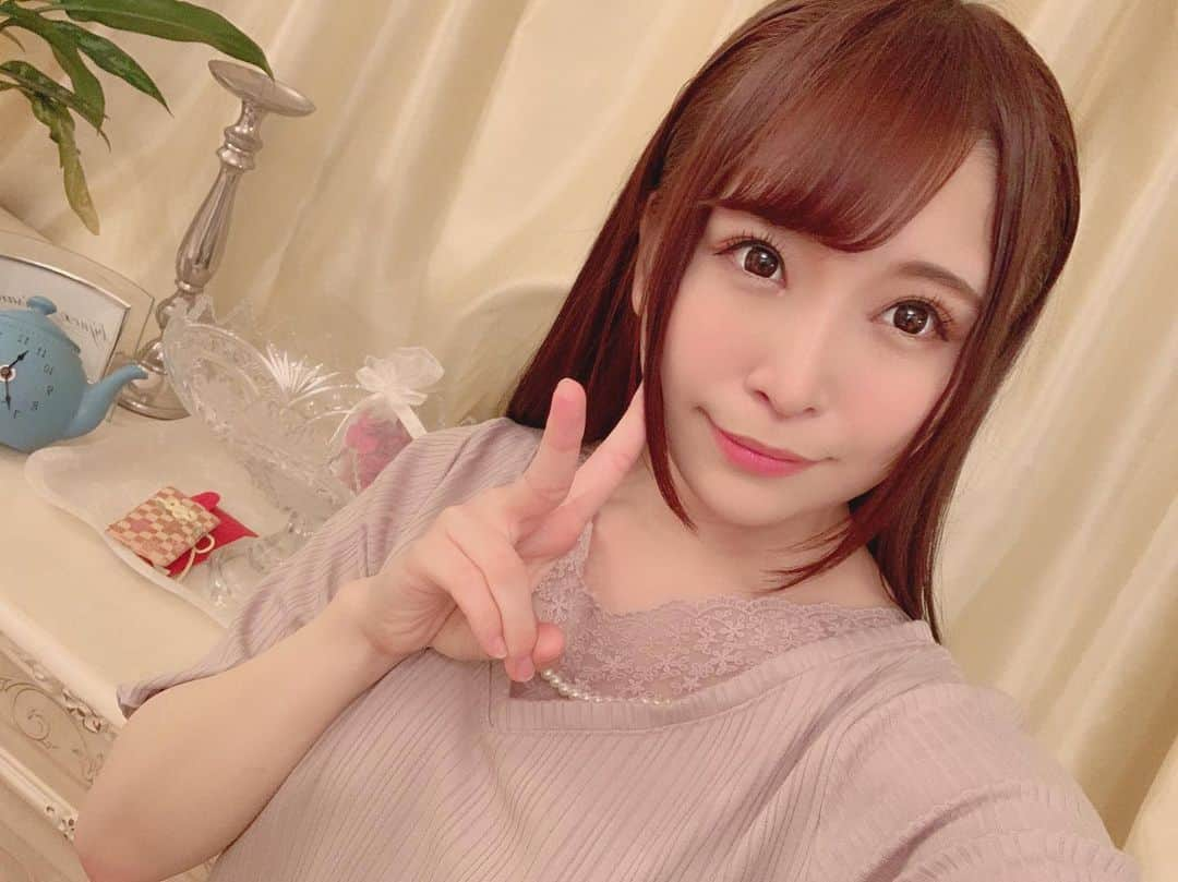 加藤ももかのインスタグラム：「お友達の家に遊びに来ました🍝💗💭((* ॑꒳ ॑* ))」