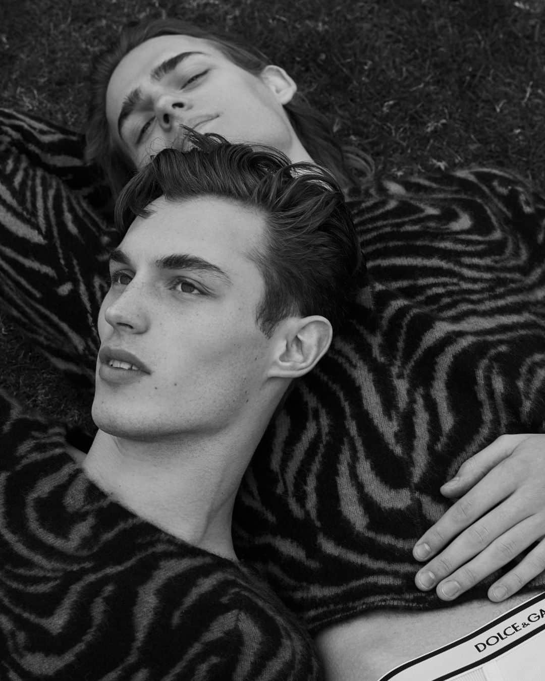 ジャスティン・キャンベルのインスタグラム：「“Is it better to speak or die?” New editorial for @esquiresg out now.」