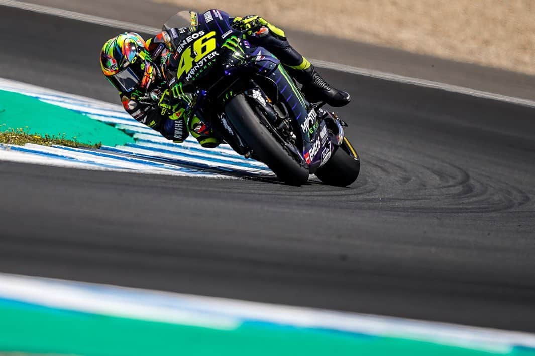 バレンティーノ・ロッシのインスタグラム：「Circuito de Jerez,Spain MotoGP test 📸 @falex79 @gigisoldano @jesusrobledo」