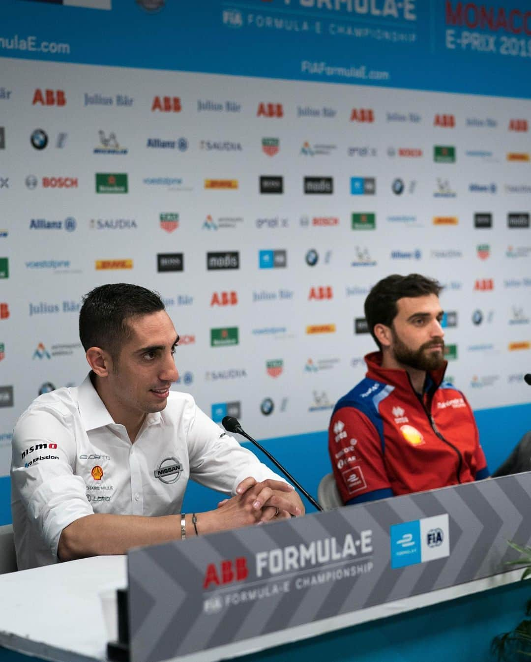 セバスチャン・ブエミさんのインスタグラム写真 - (セバスチャン・ブエミInstagram)「#MonacoEPrix Media day, track walk done ✅ ------- 🔗 Help me to get some extra power by voting on the #FanBoost link in my bio or tweet with #FanBoost & #SebastienBuemi」5月11日 1時41分 - sebastien_buemi