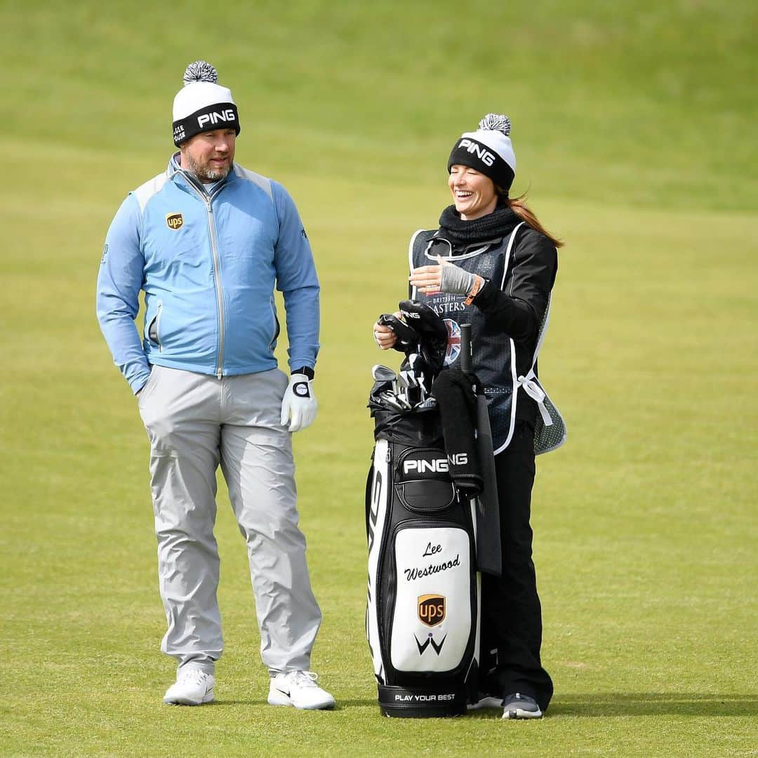 リー・ウエストウッドさんのインスタグラム写真 - (リー・ウエストウッドInstagram)「Great fun out on @hillside_gc today for the @britishmasters . Something tickled @helenstorey_10 😂😂😂」5月11日 1時57分 - westwood_lee