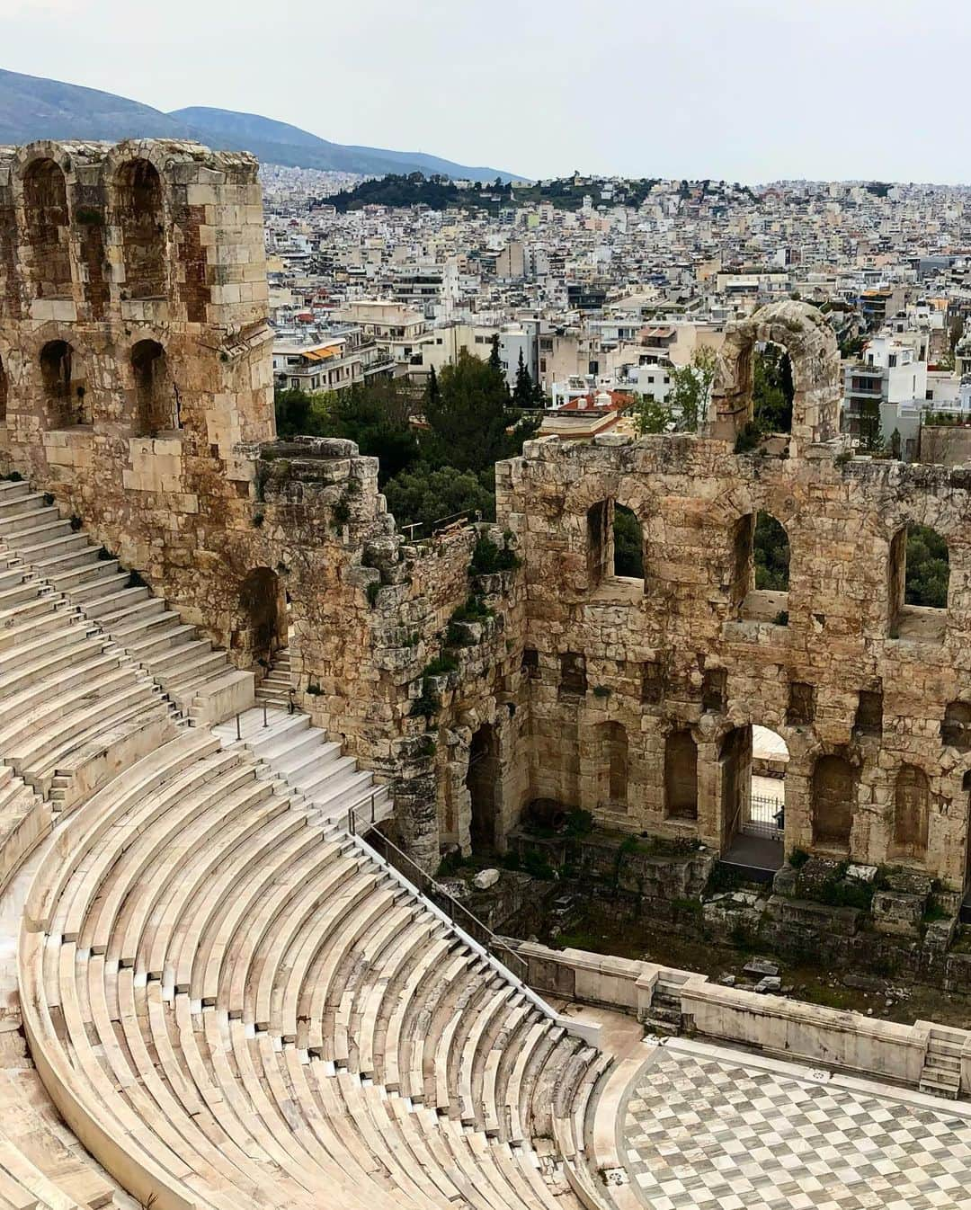 メッチェン・アミックさんのインスタグラム写真 - (メッチェン・アミックInstagram)「#fbf to last week in #Athens 💙」5月11日 2時06分 - madchenamick