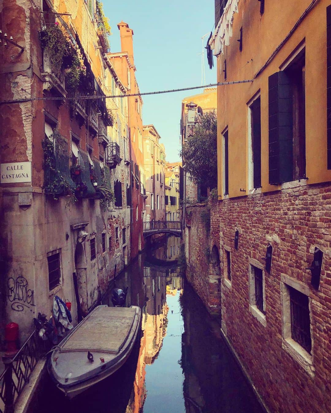 デレク・ブラスバーグさんのインスタグラム写真 - (デレク・ブラスバーグInstagram)「Don’t tell Paris I said this but: Venice is the most photogenic city in the world 🛶💕」5月11日 2時12分 - derekblasberg