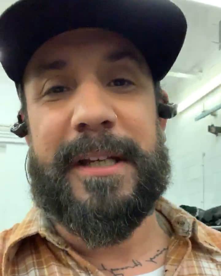 A.J.のインスタグラム：「Thank you to everyone who’s listened to Give You Away so far it means the world to me make sure to give a listen to the latest releases from both @howie_dorough @bayleelittrell_music which dropped today as well!!!」