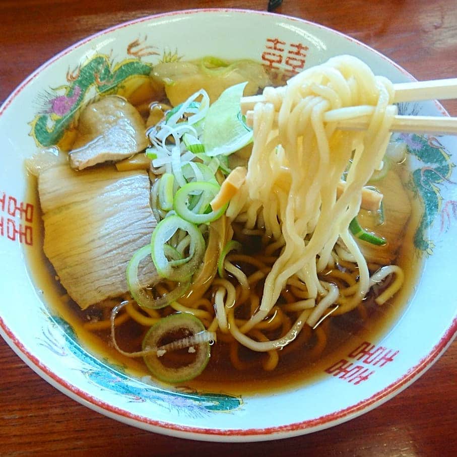 新山大のグルメインスタ