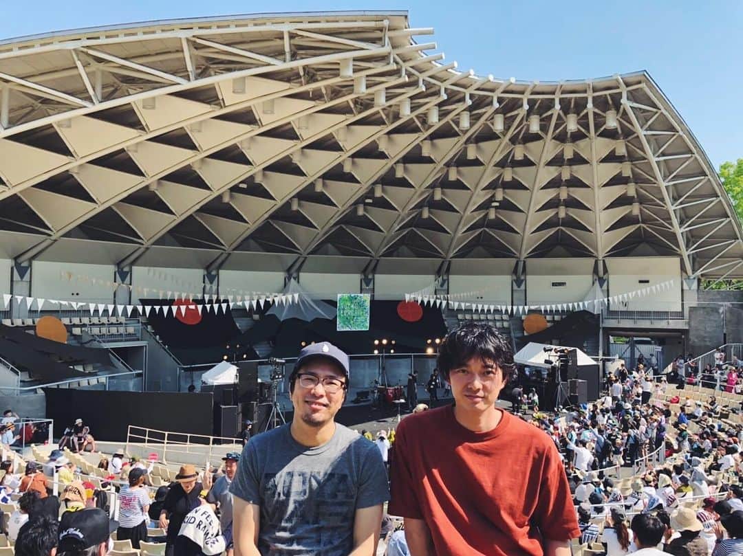 林幸治さんのインスタグラム写真 - (林幸治Instagram)「ROCKS FORCHILE 2019！ 出演してきましたー。天気も良くて気持ちよかった。来てくれた皆さんありがとう！ #northernboys #ノーザンボーイズ #服部緑地野外音楽堂 #rocksforchile2019 #大阪」5月11日 15時28分 - tct_koji_hayashi