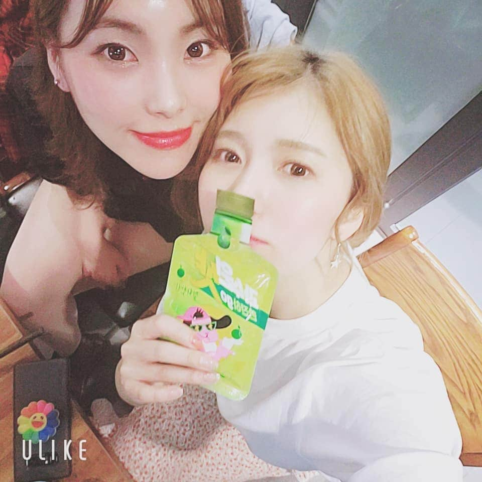 Pileさんのインスタグラム写真 - (PileInstagram)「레나 🐰💕 @rena_0629  韓国で頑張ってる 可愛い妹分なの〰️ 会えた〰️☺️」5月11日 14時55分 - pi_channnn52