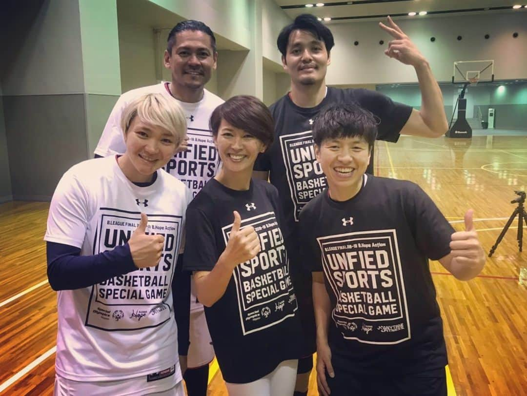 大神雄子さんのインスタグラム写真 - (大神雄子Instagram)「UNIFIED BASKETBALL 🏀  Bリーグファイナルのコートでみんなとバスケットボール🔥  ありがとうございました‼︎ #specialolympics  #bleaguehope  #withu @b.league_official」5月11日 15時06分 - shin___01