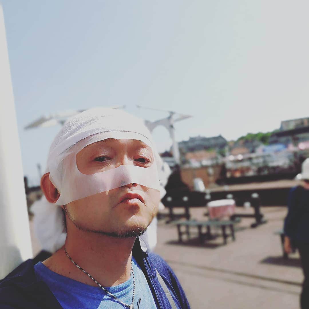 松本隆博のインスタグラム：「。 日焼け止めに丁度いいわー ヽ(^o^)丿」