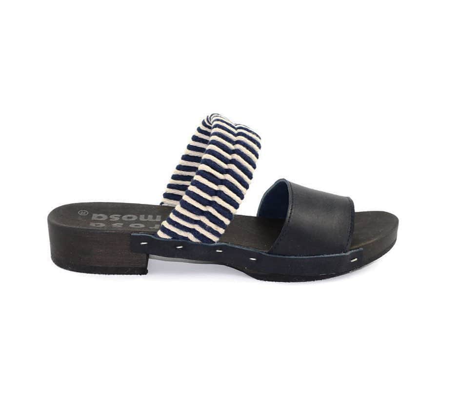 のインスタグラム：「the classic : navy and white  Bobo for Bobos ~ #bobo #contrast #dayandnight #summershoes #beachfashion #fashionista」