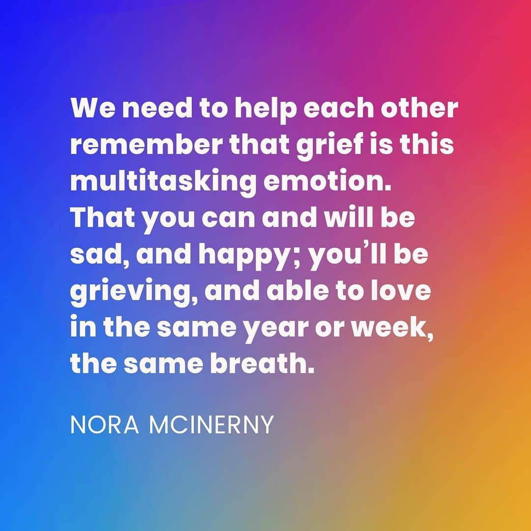 TED Talksのインスタグラム：「In 2014, writer and podcaster Nora McInerny lost her second pregnancy, her dad to cancer, and her husband Aaron to brain cancer. That gut-wrenching experience has made her a professional at talking about grief. In her #TEDTalk that is both heartbreaking and hilarious, she encourages us to change our mindset about loss, mainly that we don’t “move on” from grief but we can move forward with it. Visit go.ted.com/noramcinerny to watch @noraborealis’s TED Talk, and check out our Instagram story to hear her advice on helping a loved one who is dealing with grief.」