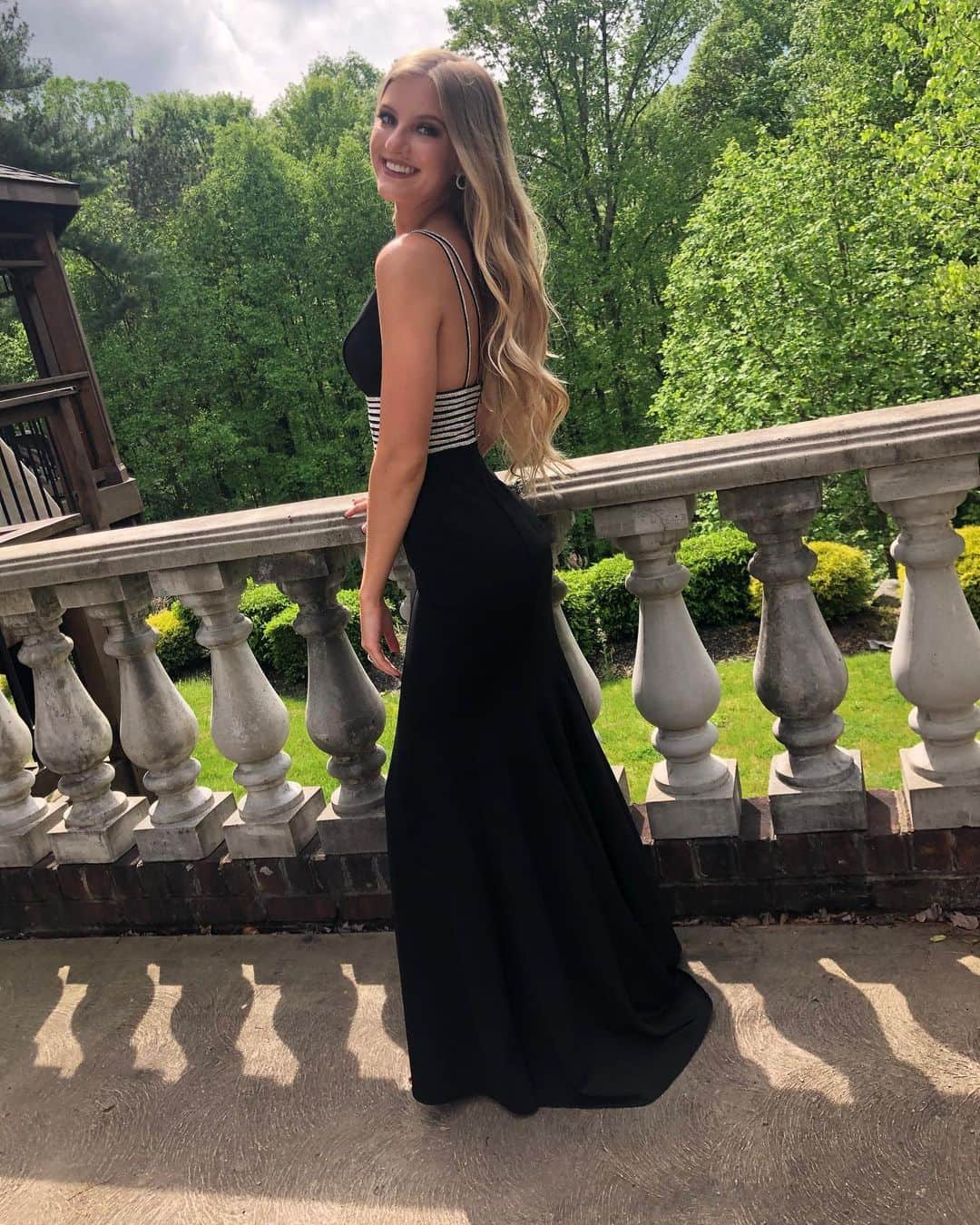 ケリー・ハイランドさんのインスタグラム写真 - (ケリー・ハイランドInstagram)「Prom number 2.  #proudmom #beautiful #prom」5月11日 9時06分 - kellylhyland