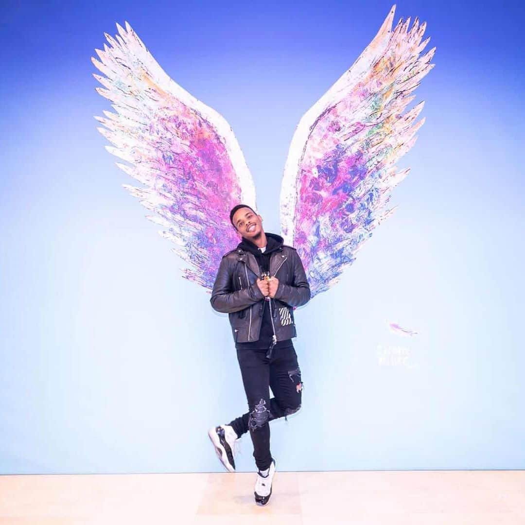 Lil Buckさんのインスタグラム写真 - (Lil BuckInstagram)「🕊we all have them. Don’t forget to use them. @colettemillerwings #shanghai」5月11日 11時28分 - lilbuckdalegend