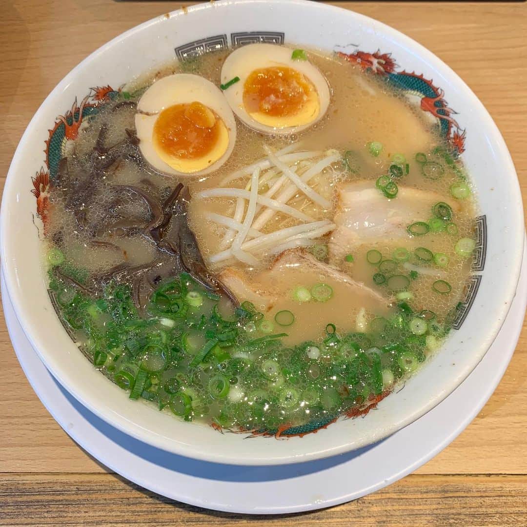 白鳥雪之丞のグルメインスタ