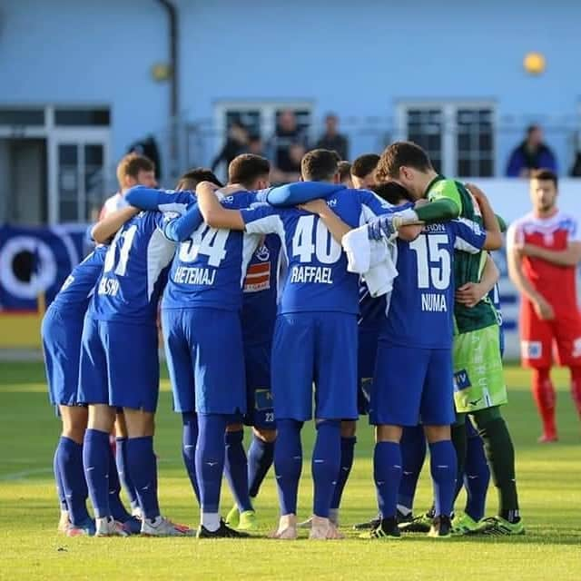 SVホルンさんのインスタグラム写真 - (SVホルンInstagram)「Klarer 3;0 Heimsieg gegen BW Linz!  #heimsieg #3Punkte #liga2 #challeneliga2 #weilwirkämpfen #nevergiveup #bepartofit」5月11日 23時44分 - svhorn1922