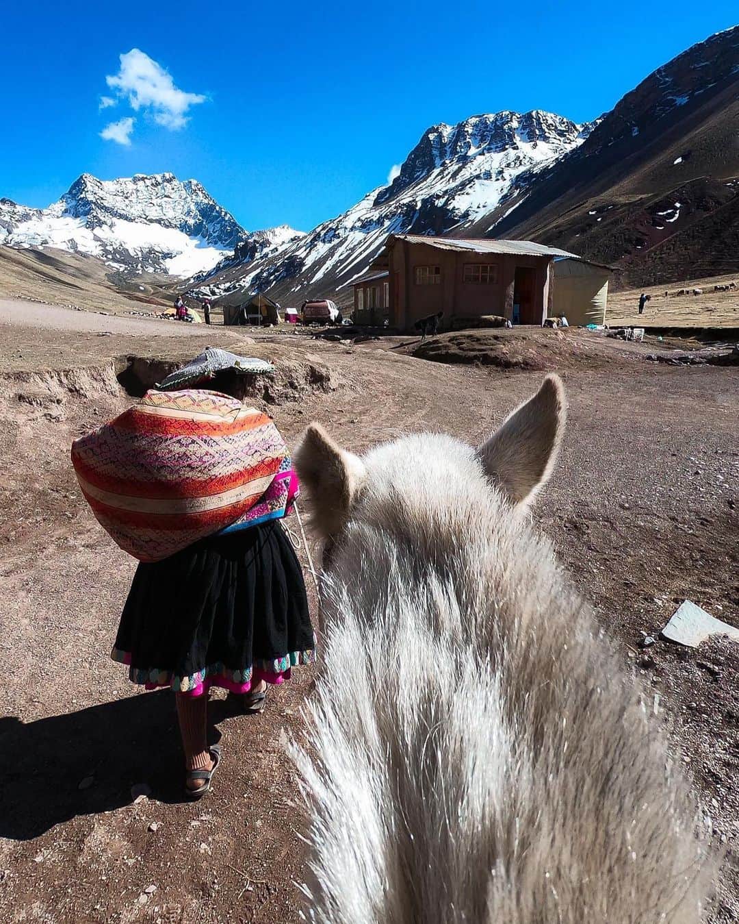 goproさんのインスタグラム写真 - (goproInstagram)「Photo of the Day: Saddle sights from Cusco with @picazzo94. • • • #GoProTravel #TripOn #GoPro #Peru #TravelMore #OptOutside #POV」5月12日 0時18分 - gopro