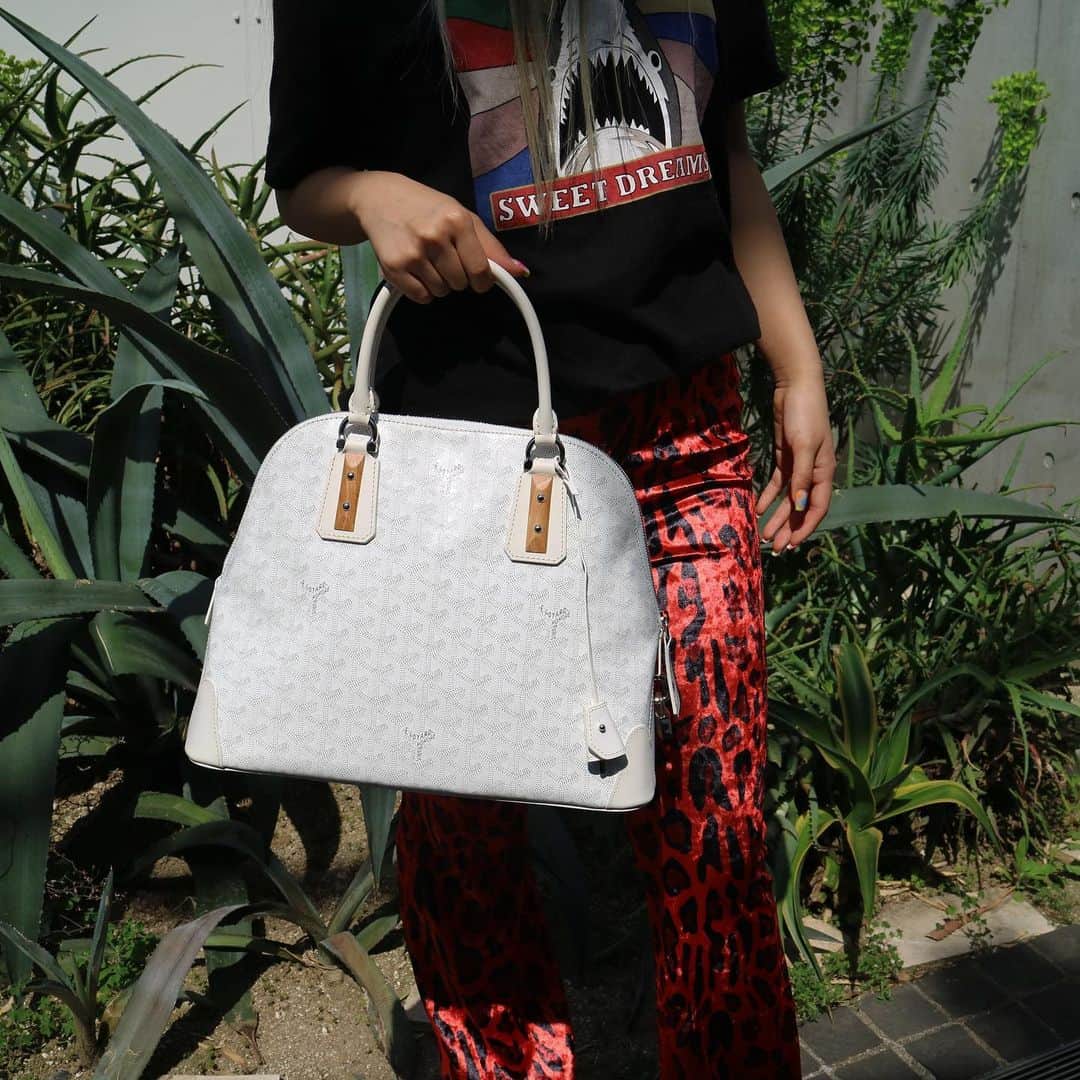 Vintage Brand Boutique AMOREのインスタグラム