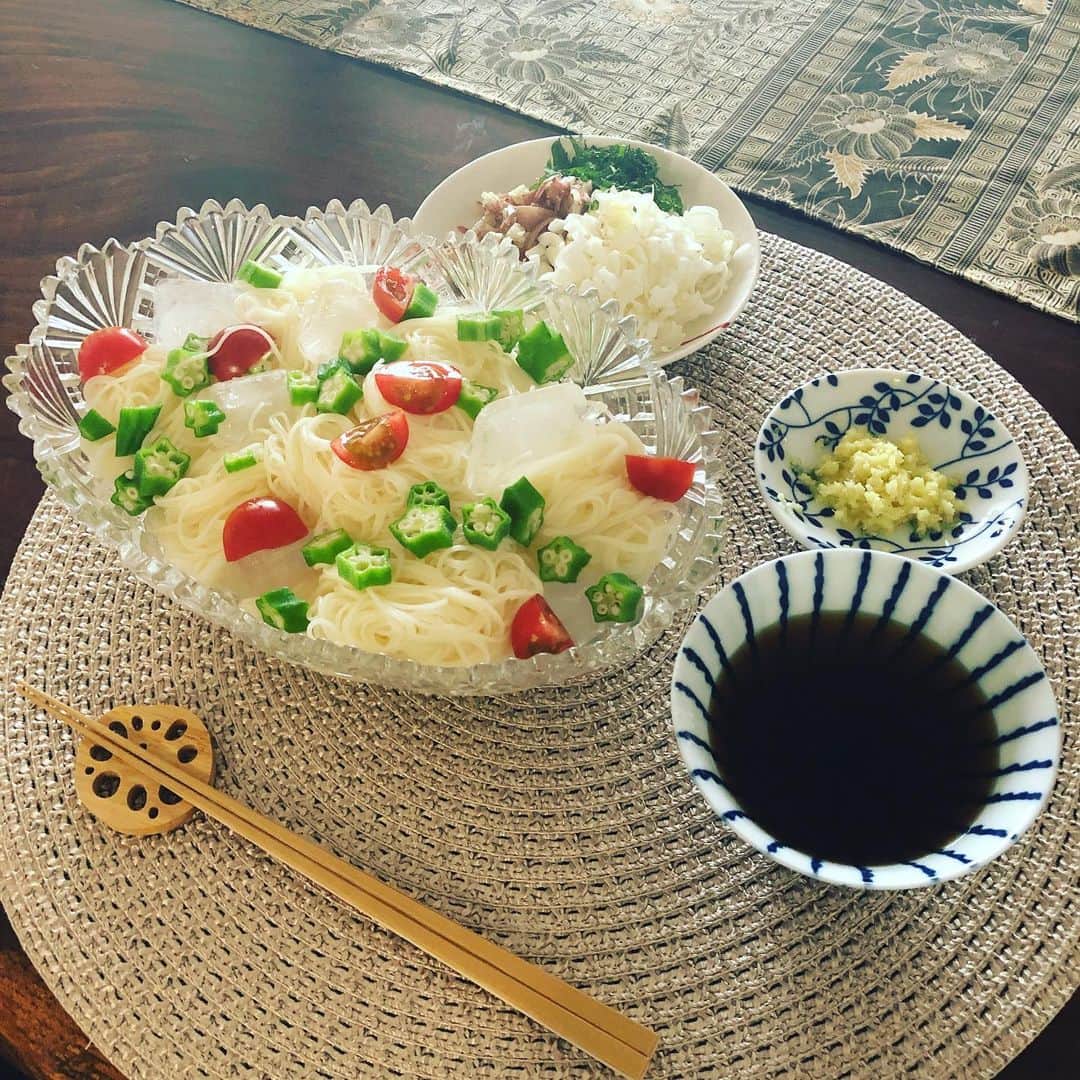 月央和沙さんのインスタグラム写真 - (月央和沙Instagram)「素麺も 始めました👆🏻‼️笑 . #夏のように #暑い日は #素麺 #始めましょう」5月11日 18時27分 - kazusa_tsukio