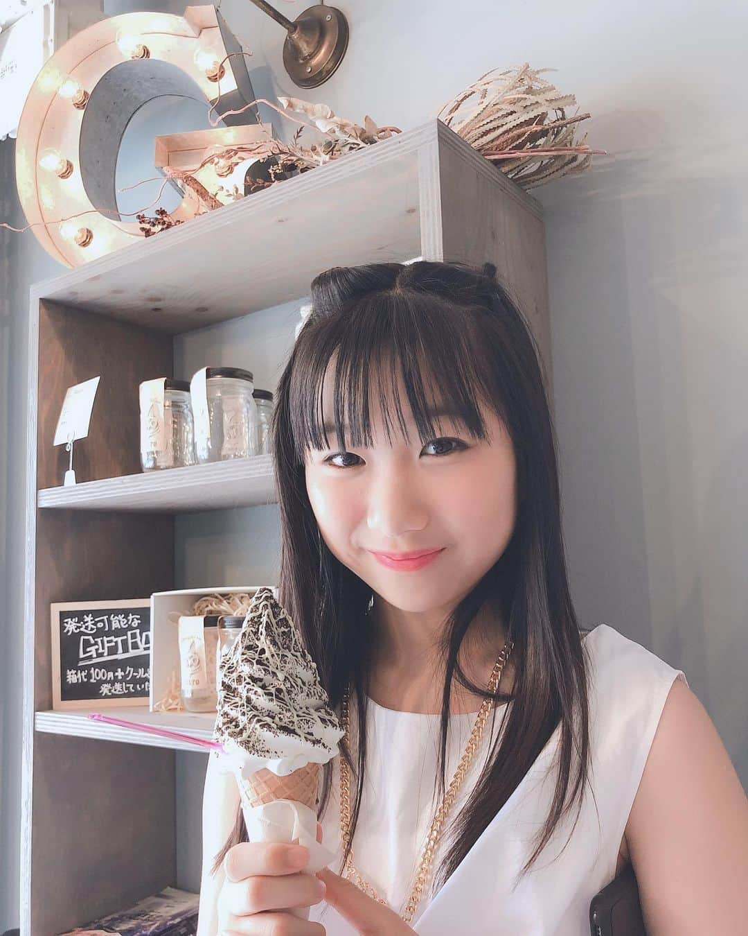 のインスタグラム：「頑張ったご褒美♡ . . アイスクリームがおいしい季節🍨 . . #ご褒美 #アイスクリーム #ここあ」
