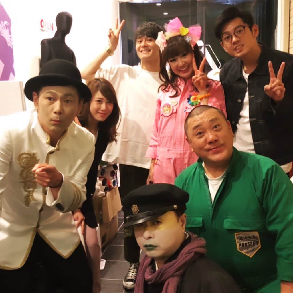 DJ みぃのインスタグラム：「‪吉本坂46 らじこー公開収録来ていただいた皆さんありがとうございました！30分じゃ足りないくらい楽しすぎました😂遠藤さん、河本さん、♡さゆりさん、山本さんありがとうございました！トット先生もお疲れ様でした✨🙇‍♀️ #らじこー #吉本坂46‬」