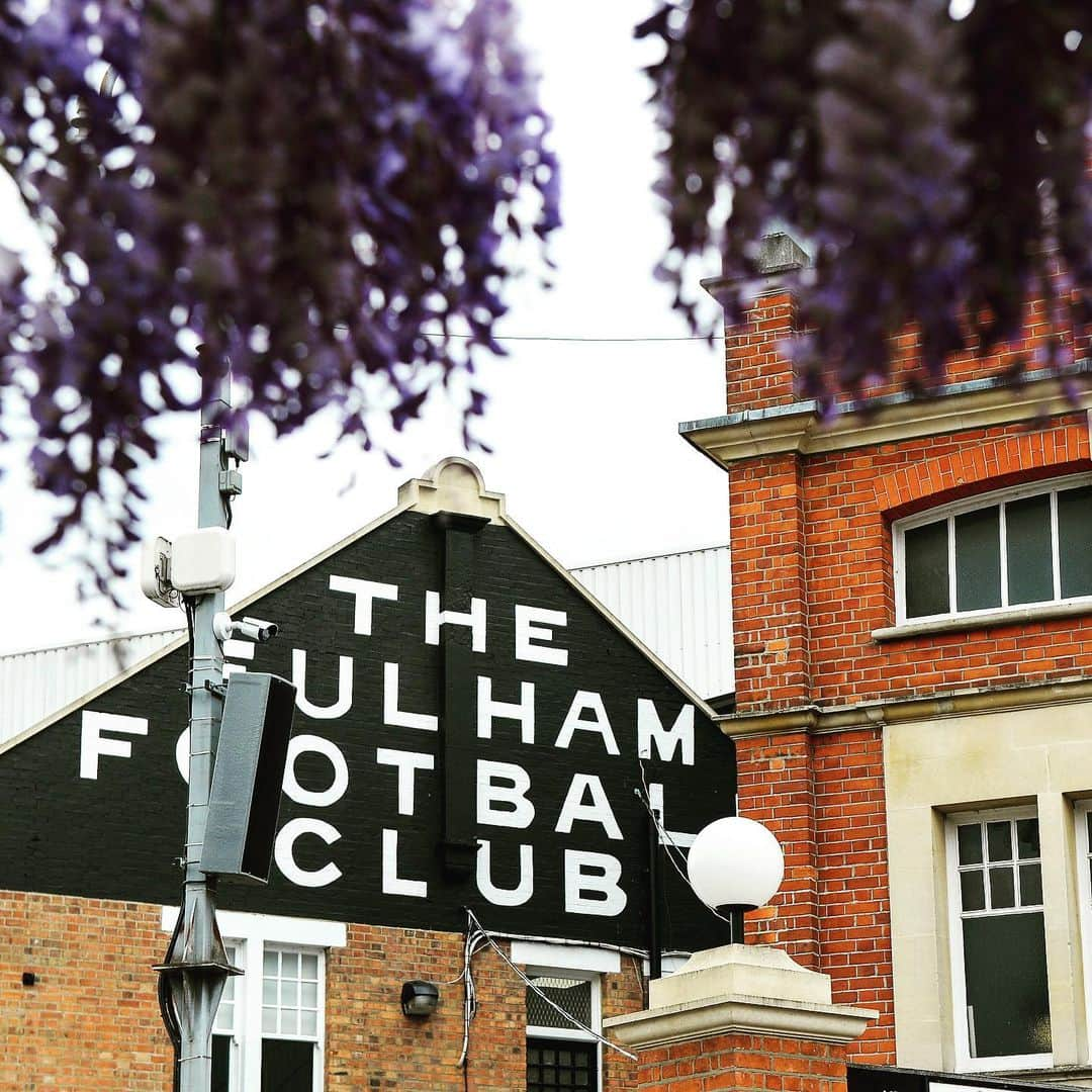 フラムFCさんのインスタグラム写真 - (フラムFCInstagram)「Counting down. #FULHAM #FFC」5月11日 18時48分 - fulhamfc