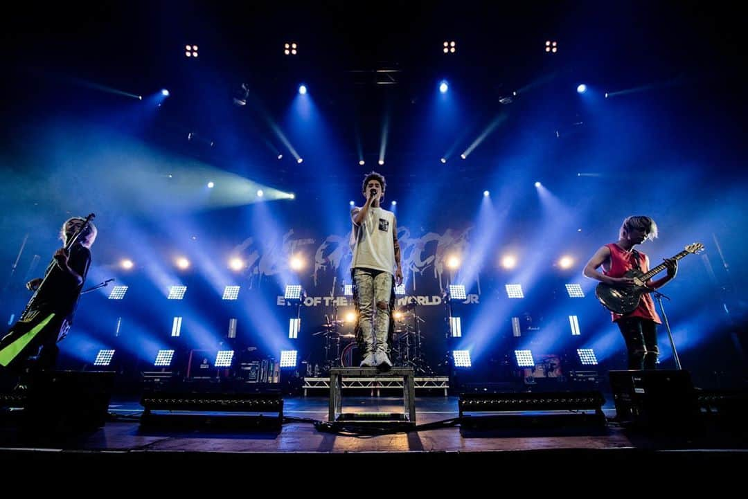 Taka さんのインスタグラム写真 - (Taka Instagram)「Roundhouse🇬🇧from last night!!! @jamiecarterfilms @oneokrockofficial」5月11日 19時07分 - 10969taka