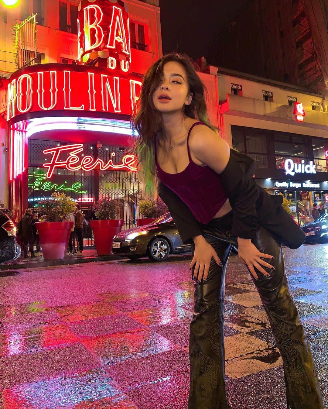 Diana Korkunovaさんのインスタグラム写真 - (Diana KorkunovaInstagram)「Moulin Rouge vibe got me like...💕🤑🍒」5月11日 19時32分 - diana_korkunova