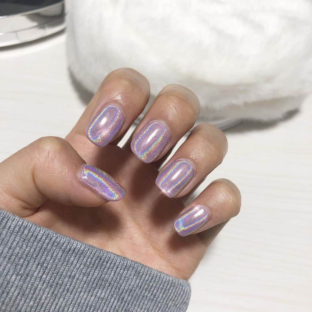 川崎ひかるのインスタグラム：「#ユニコーンネイル 🦄🌈にした☁️」