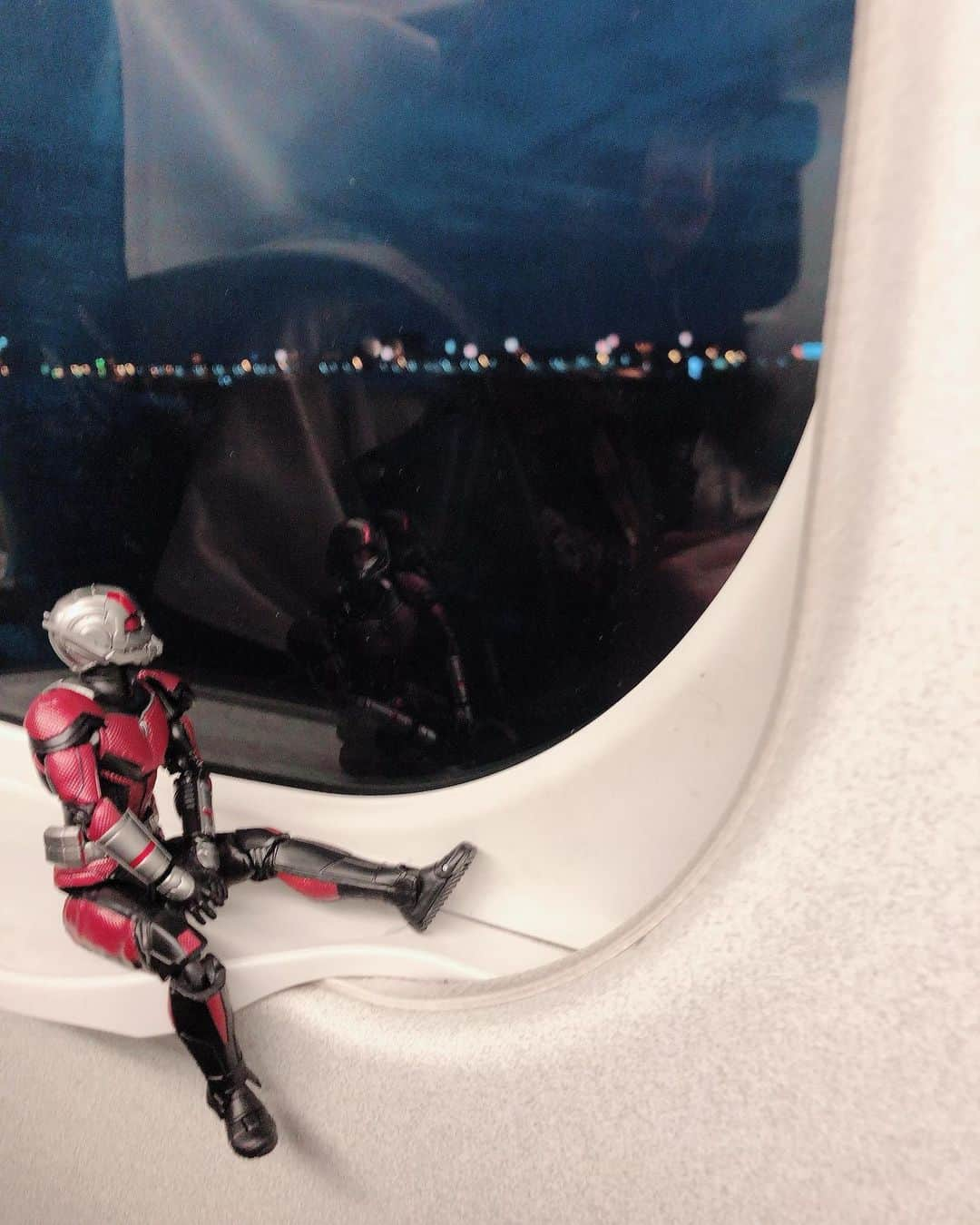 金子有希さんのインスタグラム写真 - (金子有希Instagram)「アントマンと新幹線  #アントマン #AntMan」5月11日 20時33分 - antmanandme