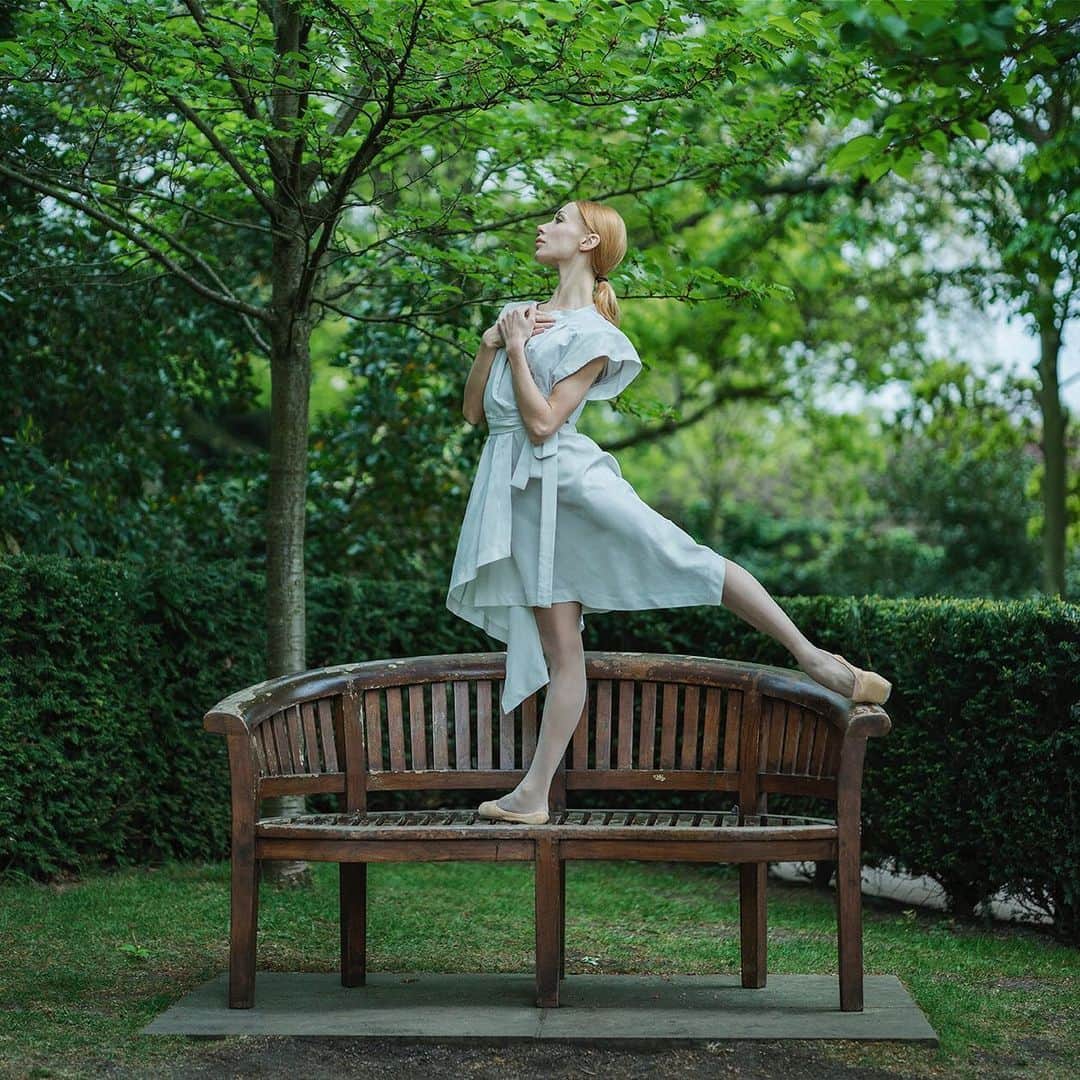 ballerina projectさんのインスタグラム写真 - (ballerina projectInstagram)「Iana Salenko in London. #ballerina - @iana_salenko #hollandpark #london #ballerinaproject #ballerinaproject_ #ballet #dance #ianasalenko  With the upcoming conclusion of the Ballerina Project limited edition prints will be only available for purchase until the beginning of June 2019. Link is in our Instagram profile to purchase one today.  The Ballerina Project book is now available for pre-order. Go to @ballerinaprojectbook for pre-order link and info. #ballerinaprojectbook」5月11日 22時55分 - ballerinaproject_