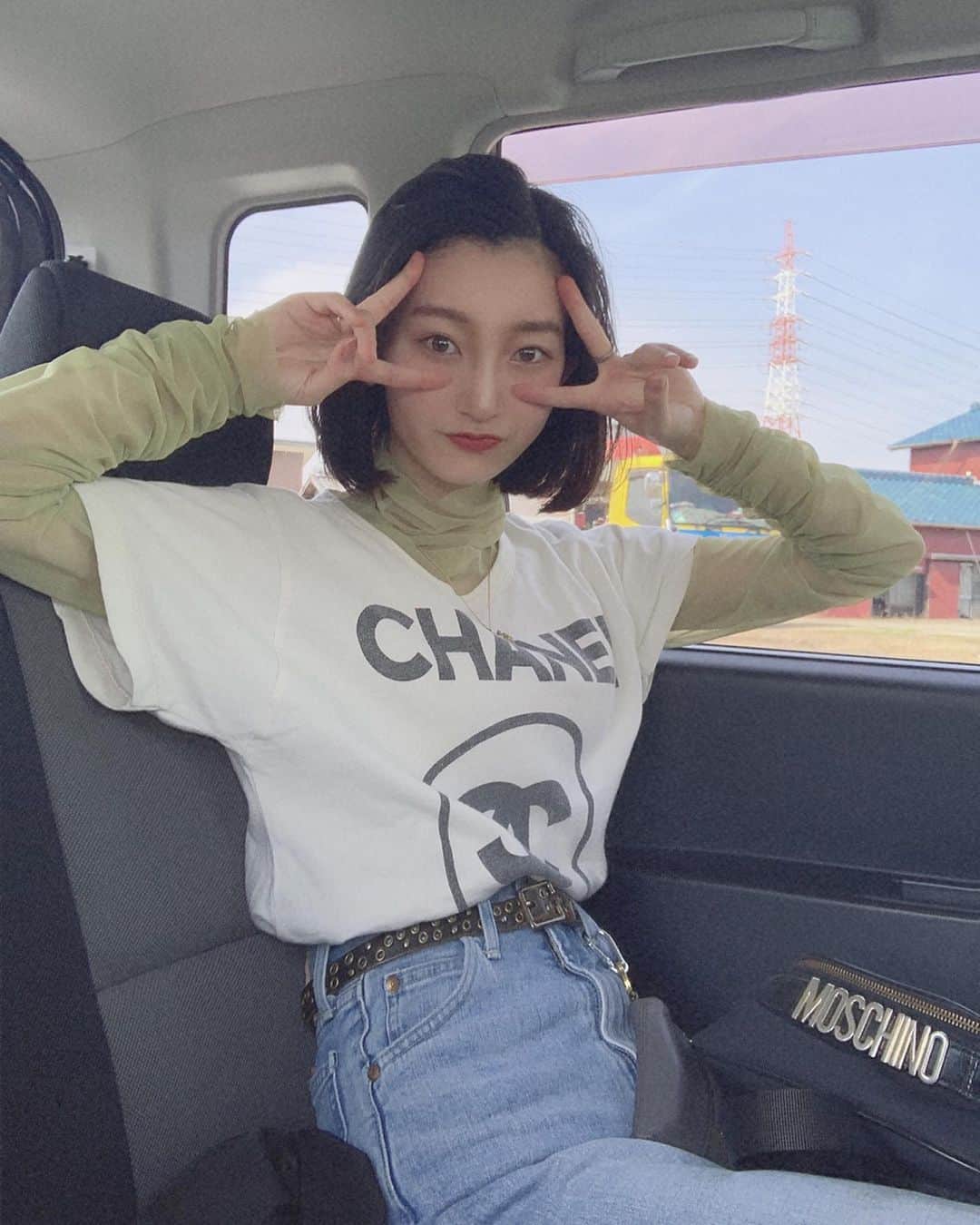 梅村奈央さんのインスタグラム写真 - (梅村奈央Instagram)「✌🏻✌🏼✌🏽✌🏾✌🏿 #うめしふく」5月11日 23時03分 - umemuranao