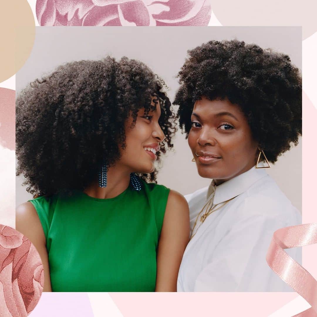 のインスタグラム：「"Everything I am and everything I want to be is inspired by her,” says Bobbi Brown Ambassador @yarashahidi about her mom, Keri @chocolatemommyluv.」