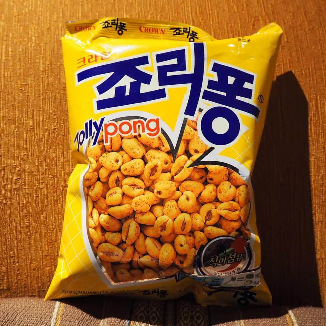 おかもとえみさんのインスタグラム写真 - (おかもとえみInstagram)「韓国の玄米ポン？らしき食べ物も美味しい🍿🍿🍿 맛있어요 🥰🍿🍿🍿🍿🍿🍿🍿🍿🍿🍿🍿🍿🍿 #玄米ポン #ポン菓子」5月11日 23時11分 - okp_emi