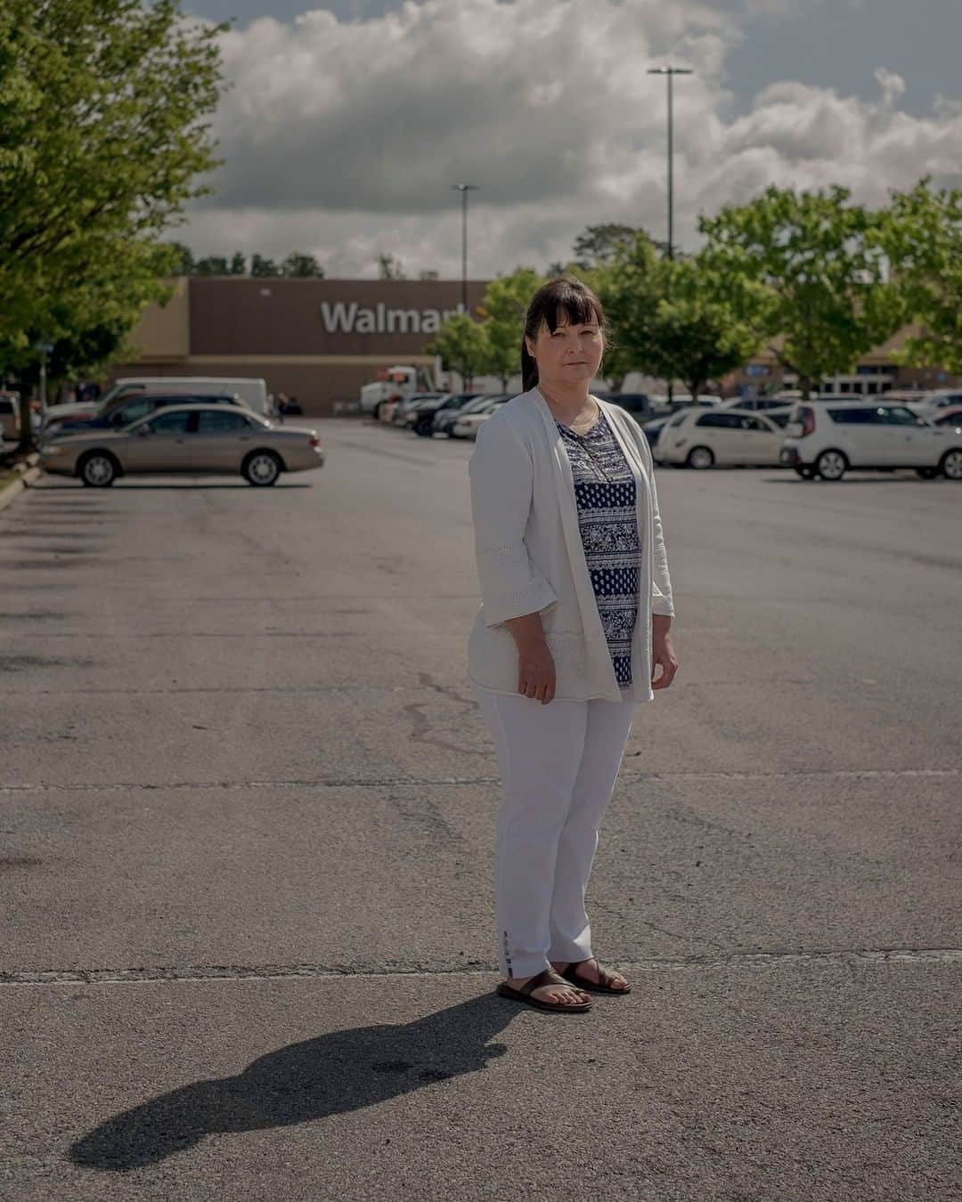 TIME Magazineさんのインスタグラム写真 - (TIME MagazineInstagram)「When Stephanie Chapman worked at @walmart, she alleges in a lawsuit filed against the world’s largest retailer this month, she learned she was making $2,000 less than men who held similar positions. When one of her co-workers asked for an explanation of her pay discrepancy, the lawsuit states, she was told the men “have families to support.” At the time, Chapman says, she was the breadwinner for her family of four. Chapman is among several hundred #women in at least a dozen states who have filed complaints since the end of last year or will be doing so soon, according to an attorney who has worked on these cases since the 2000s. The allegations are remarkably similar: women earned less than men in similar roles, were told that the men needed the money to support their families, were less likely to be promoted, had to train the men who became their supervisors and had their advancement restricted by policies that didn’t seem to apply to male co-workers. Walmart says it treats women fairly and that the allegations "are not representative of the positive experiences millions of women have had working at Walmart,” a company spokesperson wrote in an email. “We’ve said that if one of these plaintiffs believes they have been treated unfairly, they deserve to have their timely, individual claims heard in court.” Chapman loved working for Walmart at first but eventually left. At her new retailer, Chapman’s spirits quickly lifted. “It was like coming out of the clouds,” she says. “You felt appreciated.” Read more at the link in bio. Photograph by @gdemczuk for TIME」5月12日 1時29分 - time