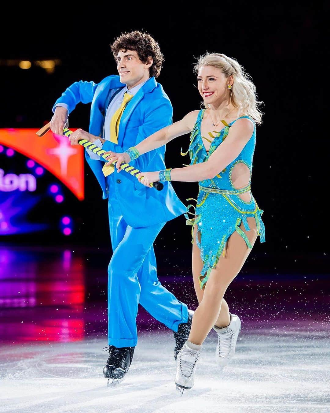 パイパー・ギレスさんのインスタグラム写真 - (パイパー・ギレスInstagram)「Ready to get wild in the west!! En route to Calgary @starsonice - - - 📸 @danielleearlphotography」5月12日 2時09分 - pipergilles